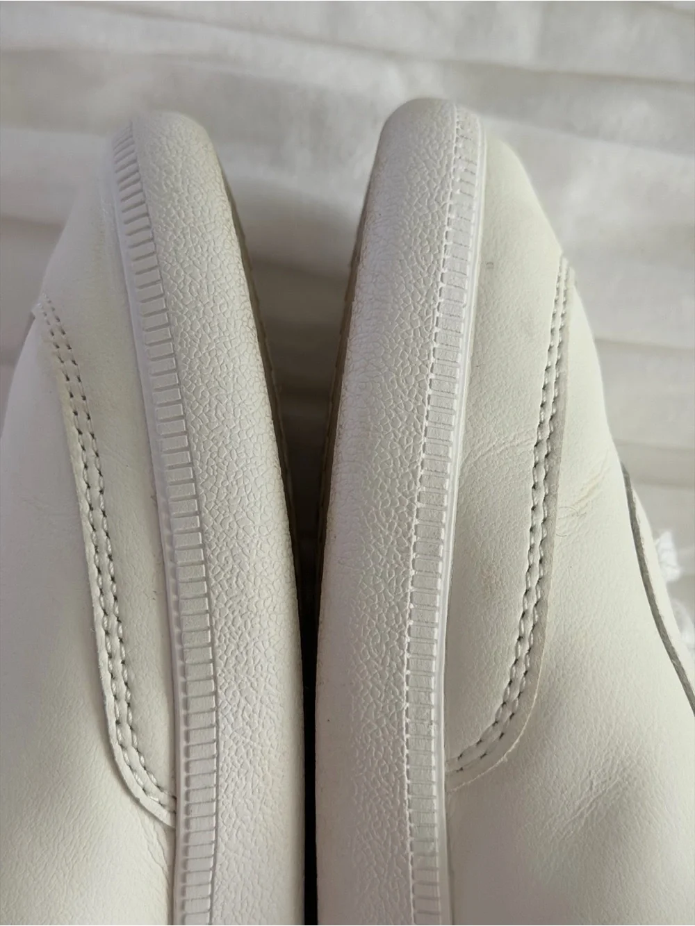 Vintage Havana Crisp White Pink Leather Sneakers Size 7.5